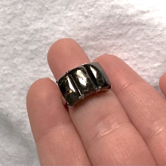 Matrix Shungite Ring in Stainless Steel - Picture 7 of 8